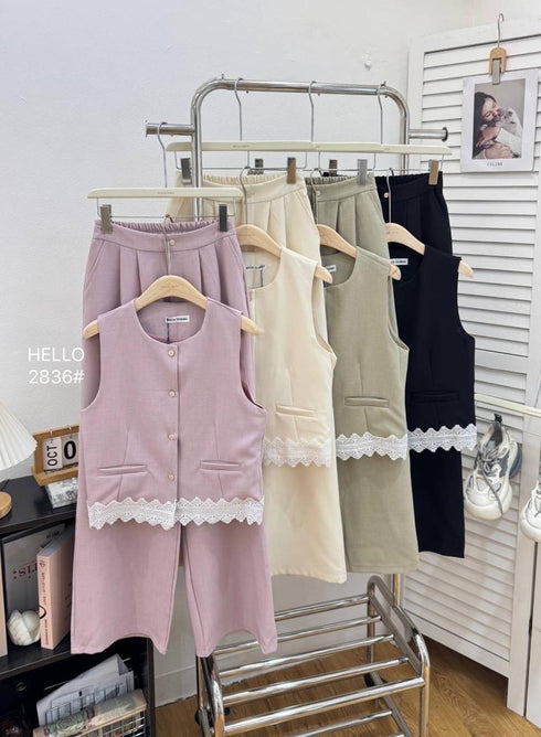 Women Classy Sleeves Lace Border Vest With Trouser Sets